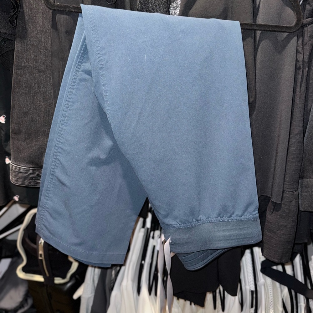 FIGS Livingston PETITE Scrub Pants - Dark Harbor